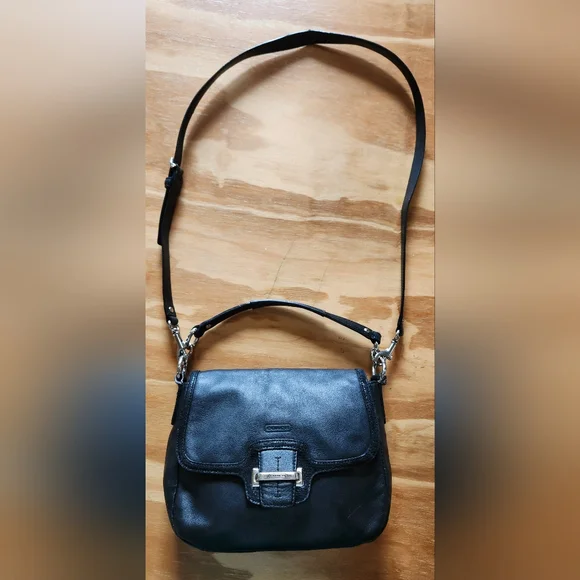 Vintage Coach Taylor Satchel - Picture 4 of 10